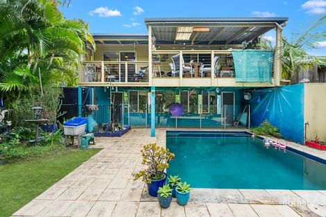 70 Walton St, Southport, QLD 4215