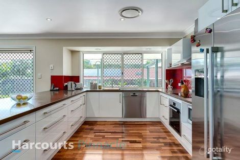 Property photo of 3 Brookland Close Bridgeman Downs QLD 4035