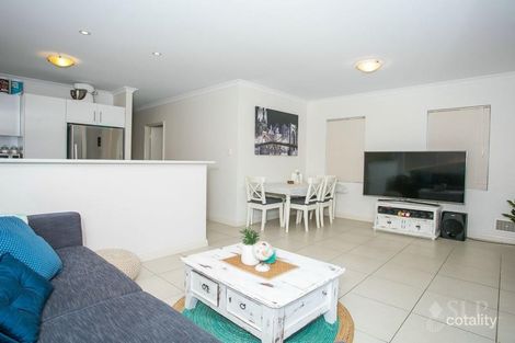 Property photo of 35C Robertsbridge Road Nollamara WA 6061