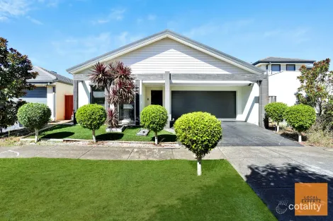 13 Mimosa Way, Burnside Heights, VIC 3023