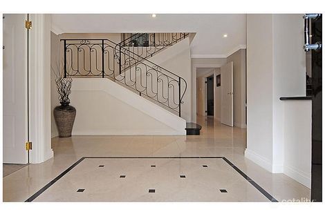 Property photo of 4 Silvergum Close Stirling WA 6021