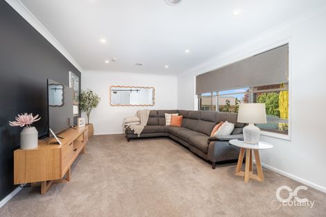 Property photo of 26 Maple Crescent Blayney NSW 2799