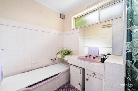 Property photo of 9 Banool Avenue Myrtleford VIC 3737