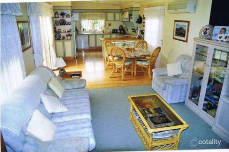 Property photo of 6 Blacket Street Heathcote NSW 2233