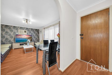 Property photo of 6 Marsden Court Cranbourne North VIC 3977