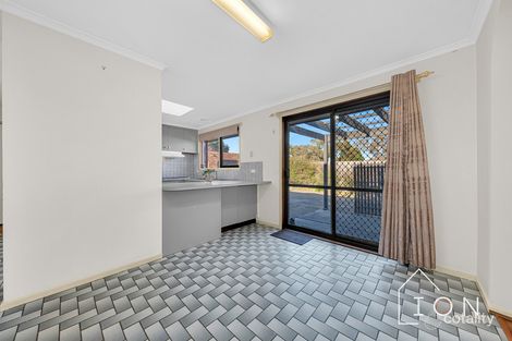 Property photo of 6 Marsden Court Cranbourne North VIC 3977