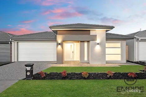 117 Yeungroon Bvd, Clyde North, VIC 3978