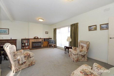 Property photo of 23 Sherwood Road Mount Waverley VIC 3149