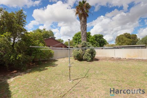 Property photo of 36 Sapling Way Camillo WA 6111