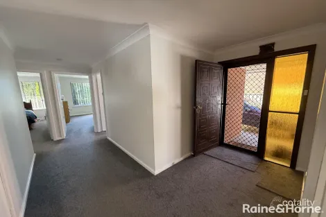 Property photo of 22 Boronia Crescent Orange NSW 2800