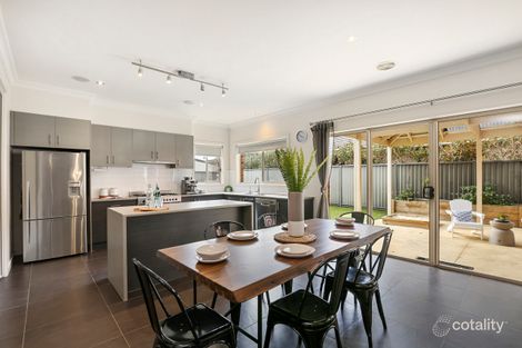 17 Springwater Dr, Lara, VIC 3212