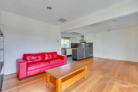 Property photo of 25 Heysen Drive Sunbury VIC 3429