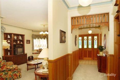 Property photo of 5 The Strand Keilor East VIC 3033