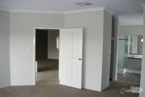 Property photo of 8 Tandure Heights Lakelands WA 6180