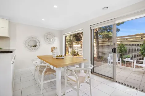 Property photo of 4/12-14 Pacific Drive Torquay VIC 3228