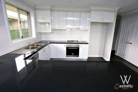 Property photo of 3 Twynam Avenue Windradyne NSW 2795
