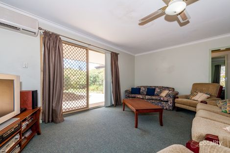 Property photo of 2 Marlin Way Golden Bay WA 6174