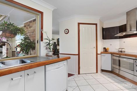 Property photo of 5 Paraburdoo Crescent Shailer Park QLD 4128