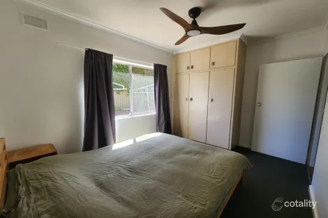 7/8 Overbury Dr, Clarence Park, SA 5034