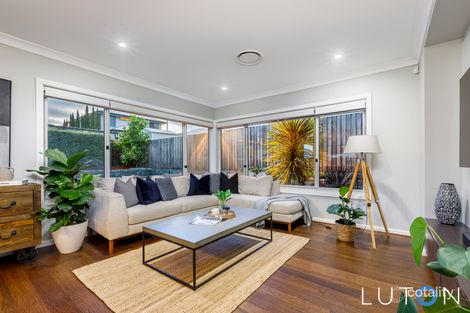 Property photo of 31 Hyslop Crescent Casey ACT 2913