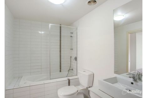 Property photo of 12/30 Lillimur Road Ormond VIC 3204
