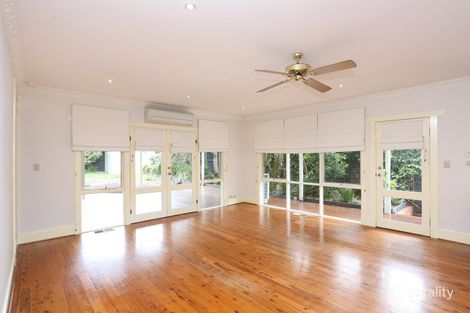Property photo of 30 Queens Parade Glen Iris VIC 3146