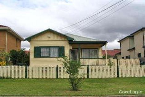 Property photo of 8 Oxley Street Fairfield NSW 2165