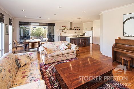 Property photo of 10 Marsupial Bend Broadwater WA 6280