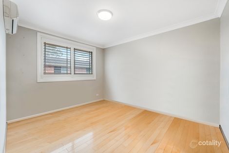 Property photo of 8/13-15 Carnation Avenue Casula NSW 2170