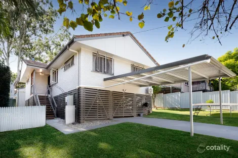 Property photo of 37 Kynance Street Leichhardt QLD 4305