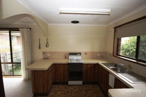 Property photo of 2/4 Beechnut Place Warrnambool VIC 3280