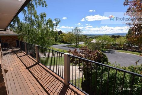 Property photo of 15 Weeks Place West Bathurst NSW 2795