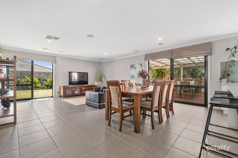 Property photo of 1 Rivette Way Sandhurst VIC 3977