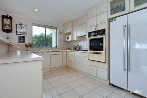 Property photo of 16 Hillview Street Dromana VIC 3936