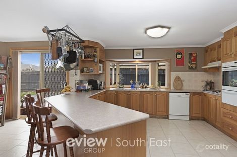 Property photo of 6 Shamrock Close Narre Warren South VIC 3805