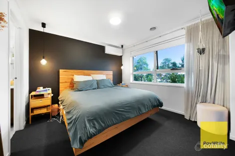 Property photo of 10 Banimboola Walk Tarneit VIC 3029