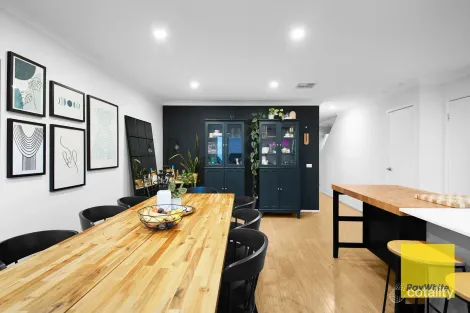 Property photo of 10 Banimboola Walk Tarneit VIC 3029