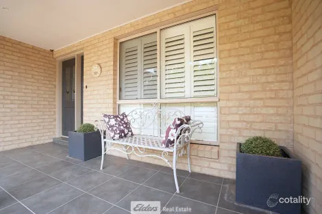 Property photo of 32 North Grove Drive Griffith NSW 2680