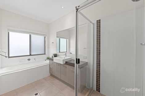Property photo of 22 Scenic Crescent Coomera QLD 4209