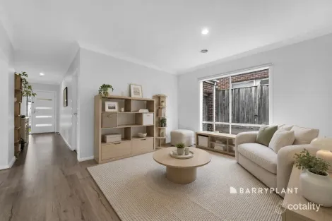 Property photo of 40 Union Street Clyde North VIC 3978