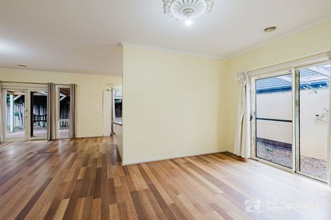 Property photo of 24 Braeside Walk Caroline Springs VIC 3023