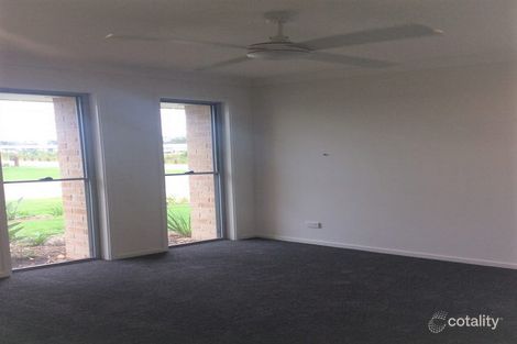 Property photo of 6 Seabright Circuit Jacobs Well QLD 4208