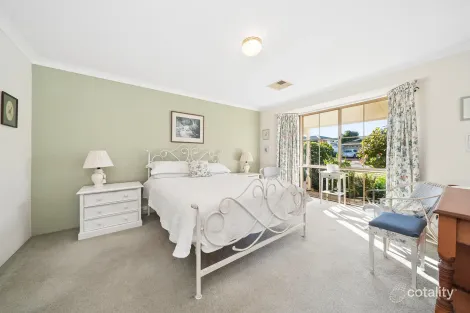 Property photo of 5 Dennison Drive Ocean Reef WA 6027