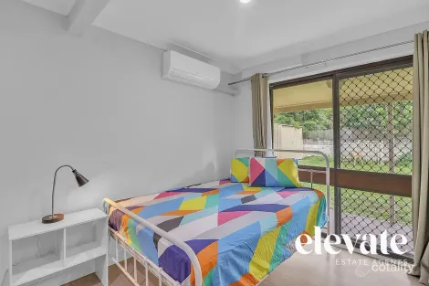 Property photo of 23 Nandina Street Macgregor QLD 4109