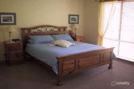 Property photo of 11 Warrain Avenue Rosebud VIC 3939