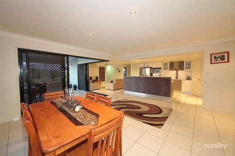 Property photo of 5 Pearlshell Court Ashfield QLD 4670