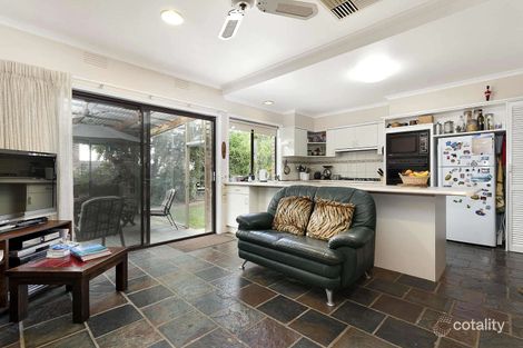 Property photo of 14 Fairbank Crescent Templestowe Lower VIC 3107