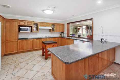Property photo of 21 Diamantina Close St Clair NSW 2759