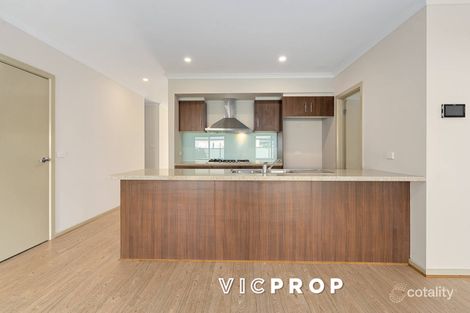 Property photo of 30 Neroli Crescent Truganina VIC 3029