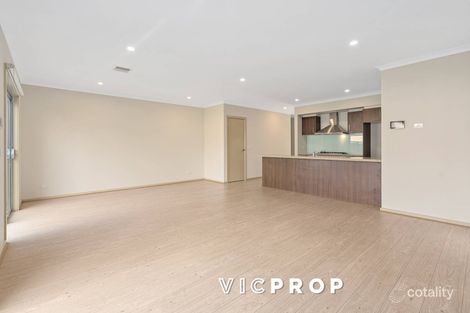 Property photo of 30 Neroli Crescent Truganina VIC 3029